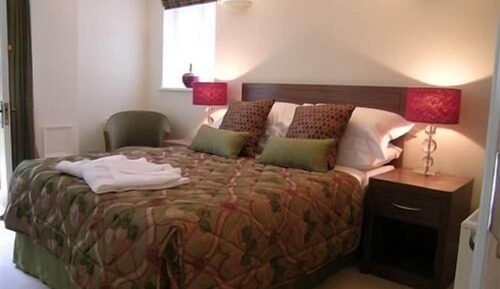Habitación estándar doble, 1 cama doble, accesible para personas con discapacidad, vistas al jardín