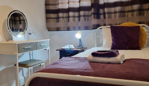 Habitación individual, baño privado