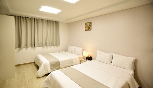 Habitación familiar con 2 camas individuales (2 people)