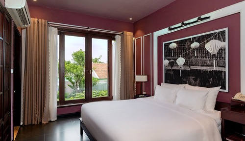 Habitación familiar, vistas al jardín