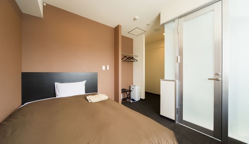 Habitación doble, no fumadores (with shower booth)