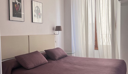 Estudio Confort, 1 habitación, cocina, vistas a la ciudad