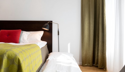 Habitación familiar (Guest staying with children)