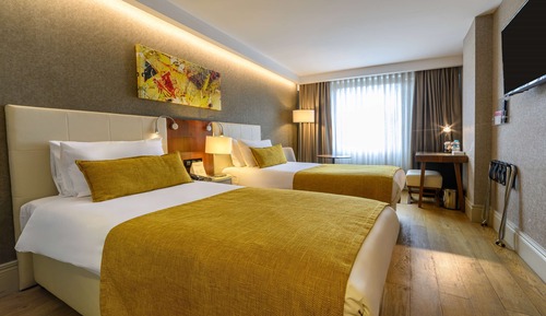 Suite familiar, varias camas, no fumadores
