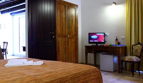 Habitación triple Deluxe, baño privado