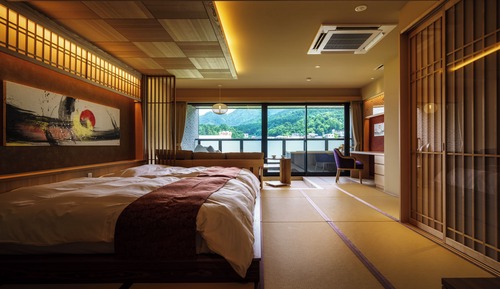 Suite Premium, no fumadores, vistas al río (Special room for in-room dining)