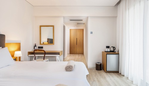 Single Room Land View