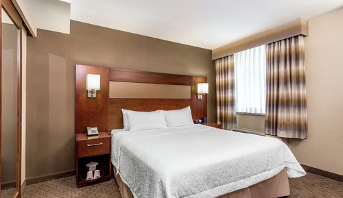 Habitación, 1 cama de matrimonio grande, accesible para personas con discapacidad, bañera