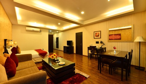 The Residence with Kitchenette