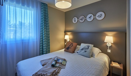 Apartamento, 2 habitaciones, balcón