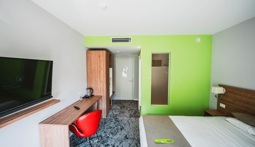 Habitación Confort con 1 cama doble o 2 individuales