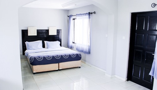 Habitación estándar, 1 cama doble o 2 individuales, vistas a la piscina