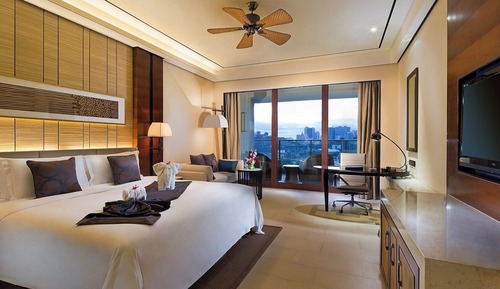 Habitación estándar, 1 cama de matrimonio grande, fumadores, vistas a la ciudad