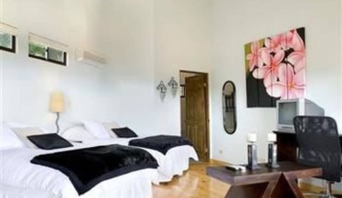 Habitación cuádruple, 2 camas de matrimonio, cocina básica