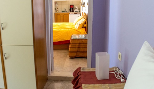 Two Bedroom Studio for 2 adults and 2 children (Sea View)