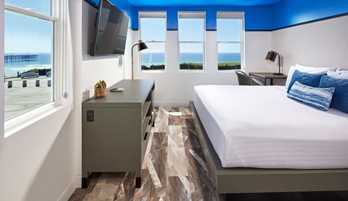 Habitación, 1 cama de matrimonio grande, frente al mar