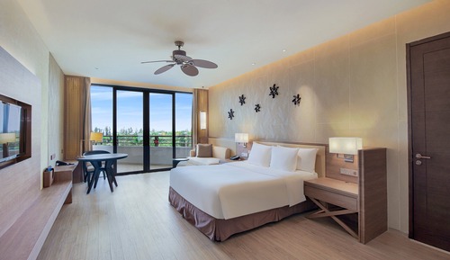 Habitación estándar, 1 cama de matrimonio grande, fumadores, vistas al mar
