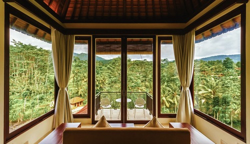 Sunrise Suite