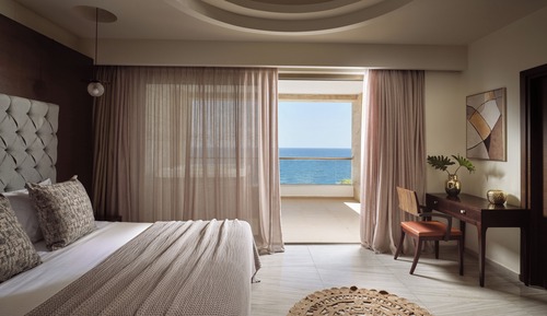 Royal Suite with Jacuzzi on balcony, Sea Front