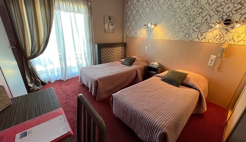 Habitación estándar con 2 camas individuales