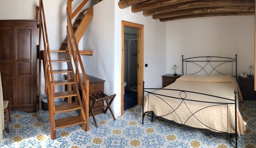 Habitación cuádruple estándar, vistas al jardín