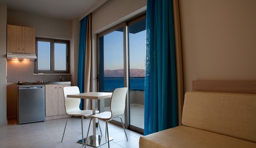 Apartamento familiar (Side Sea view)