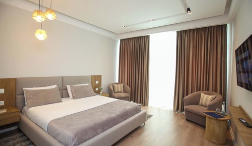 Habitación Deluxe doble, balcón, vistas a la ciudad