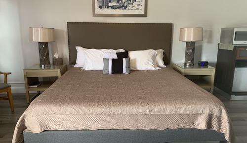 Suite, 1 cama de matrimonio grande, bañera de hidromasaje