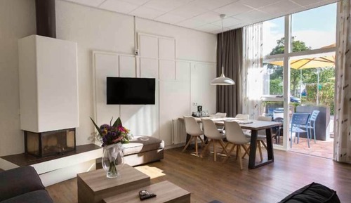 Suite familiar (4 Adults, 2 Children)