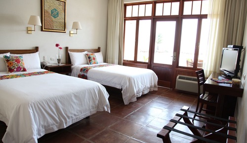 Habitación estándar con 2 camas individuales, vistas al patio