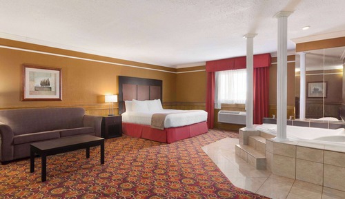 Suite, 1 cama de matrimonio grande, no fumadores, frigorífico y microondas