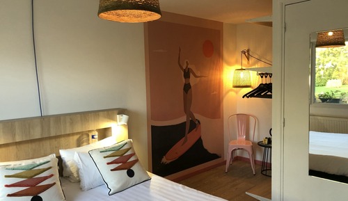 Habitación doble superior, 1 cama de matrimonio, no fumadores, vistas al jardín