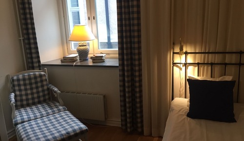 Habitación individual (with a Walk)
