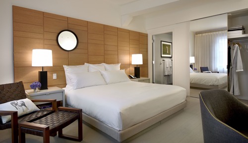 Suite, 1 cama de matrimonio grande, en esquina
