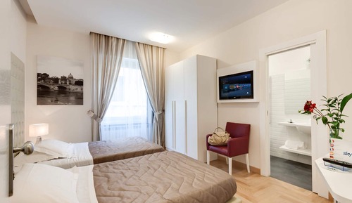 Habitación estándar con 1 cama doble o 2 individuales (Breakfast at Navona Street Hotel)