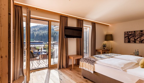 Suite panorámica, 1 habitación, bañera, vistas a la montaña