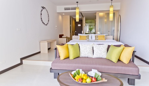 Suite junior, vistas laterales al mar