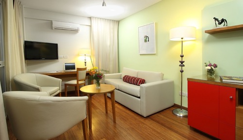 Suite, 2 camas de matrimonio, en esquina