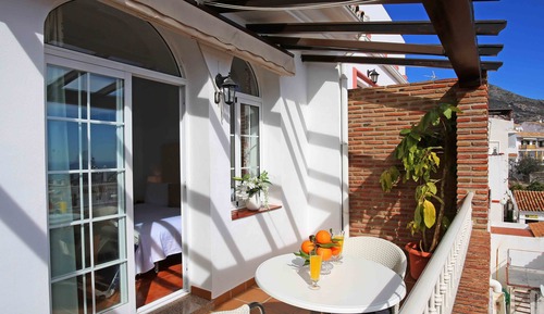 Habitación básica, vistas al mar (with terrace)