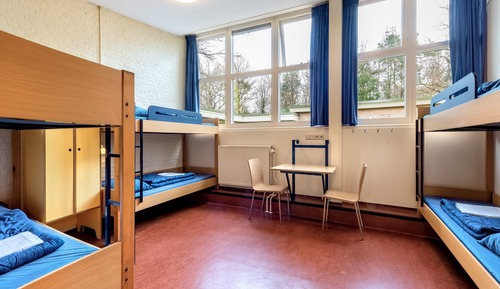 Habitación estándar, baño privado (Bunk beds, 6 persons)