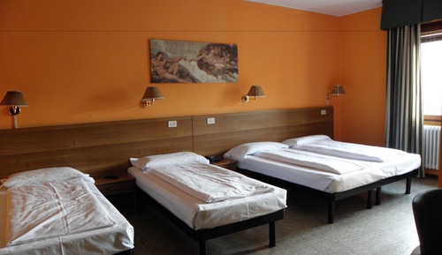 Habitación cuádruple económica