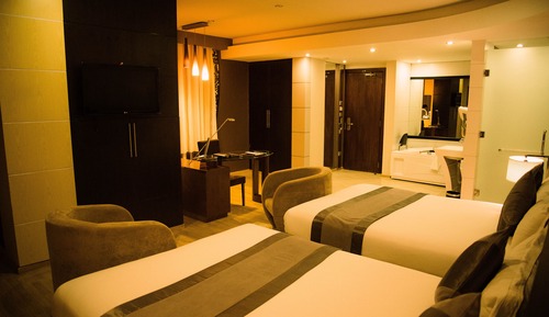 Suite familiar