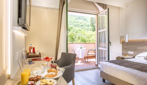 Habitación de lujo doble, 1 habitación, vistas al jardín