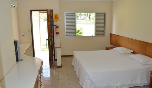 Habitación cuádruple superior, vistas al jardín