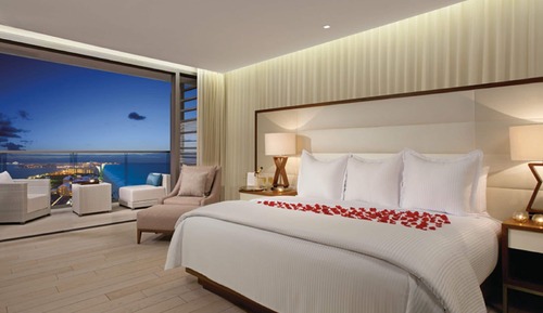 Preferred Club Deluxe Ocean View King