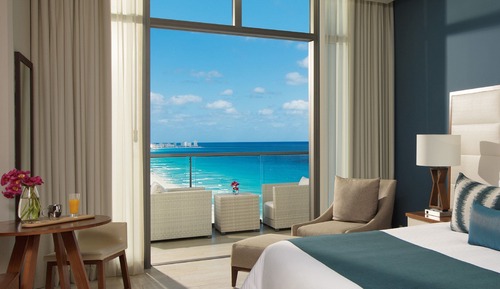 Deluxe Partial Ocean View King