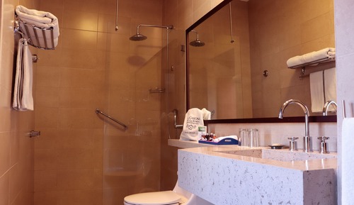 Habitación estándar, 1 cama de matrimonio grande con sofá cama