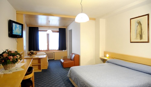 Habitación cuádruple estándar
