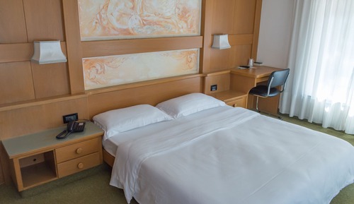 Habitación estándar con 1 cama doble o 2 individuales, 1 cama doble o 2 individuales