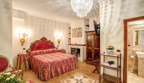 Suite de luna de miel, bañera de hidromasaje